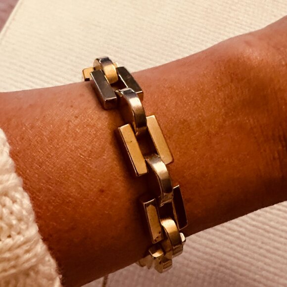 Vintage Unsigned Gold Tone Square Link Bracelet - Picture 1 of 2